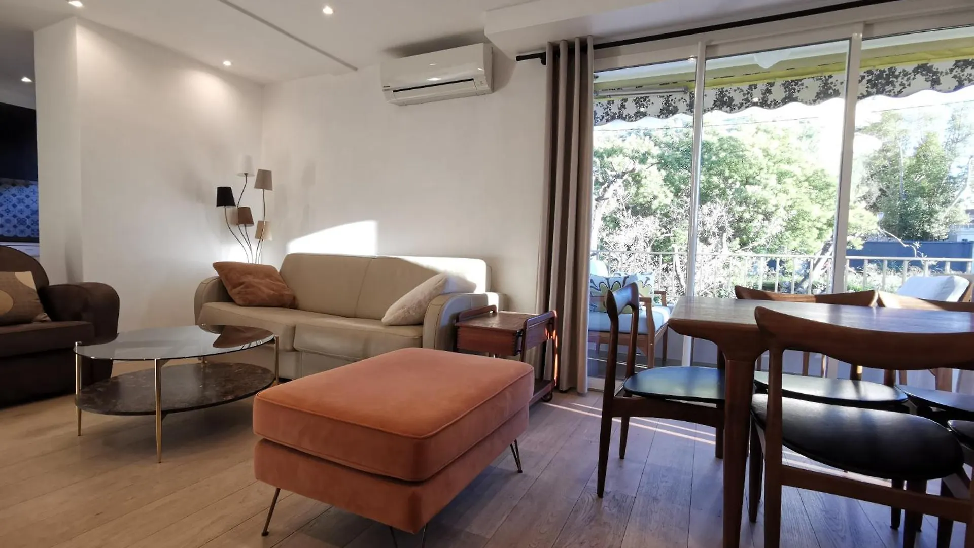 Le Chester Appartement 3 Pieces Cannes Proche Croisette Bord De Mer